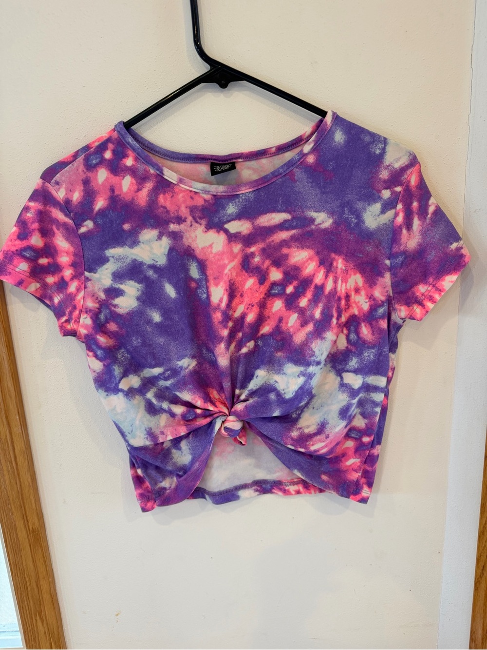 Tie-Dye Knot Front Crop Top - Purple & Pink